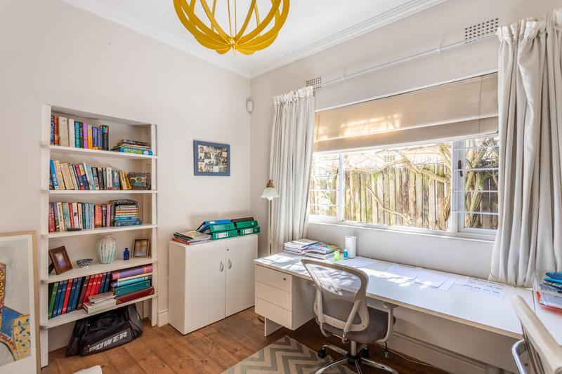 To Let 4 Bedroom Property for Rent in Rondebosch Western Cape